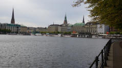 Hamburg City Centre Lake