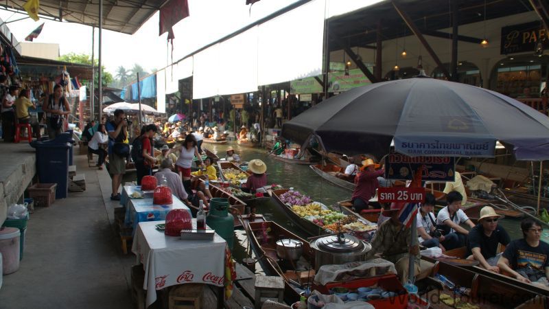 Floating Market