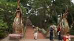 Stairs to Wat Phrathat