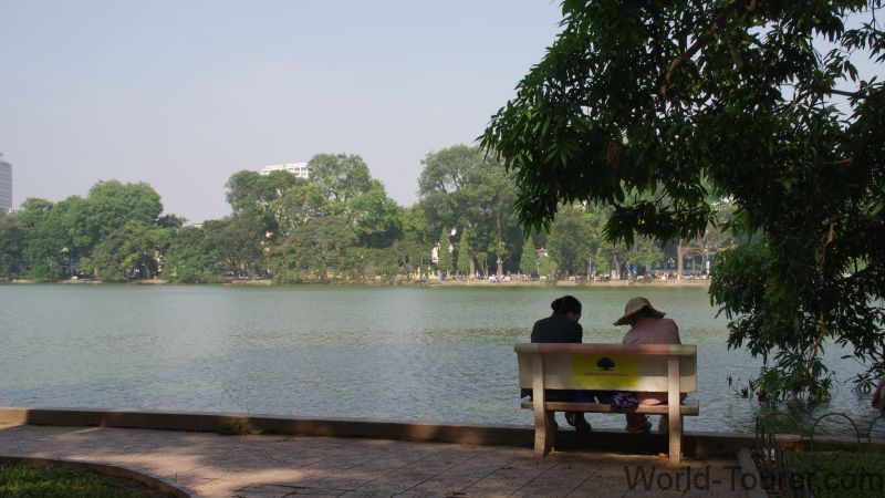 Hoan Kiem Lake
