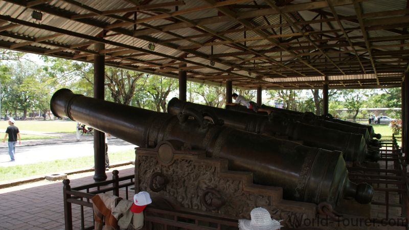 Hue Canons